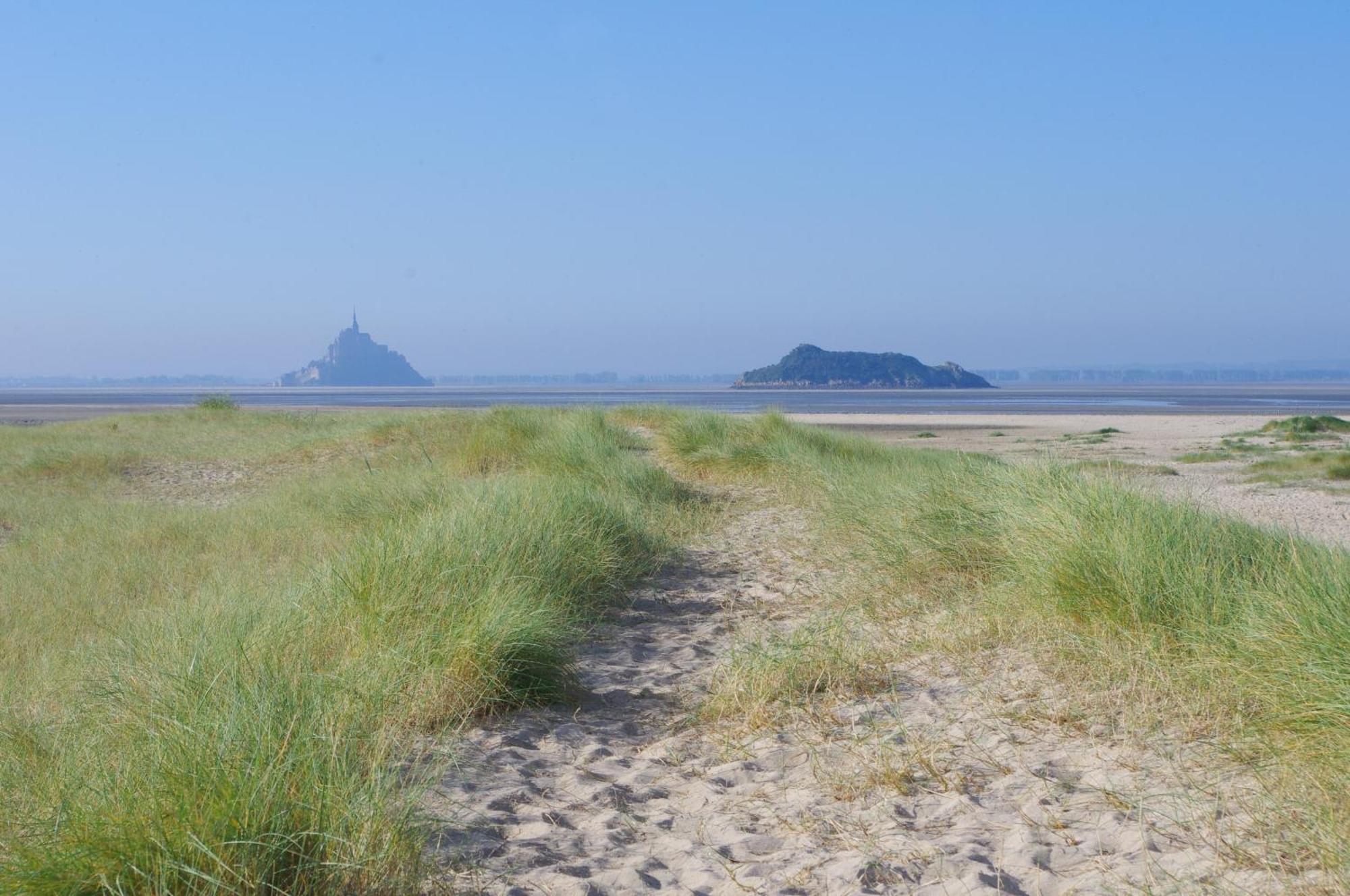 Cosy Ferme De Village En Baie Du Mont Saint Michel Vains